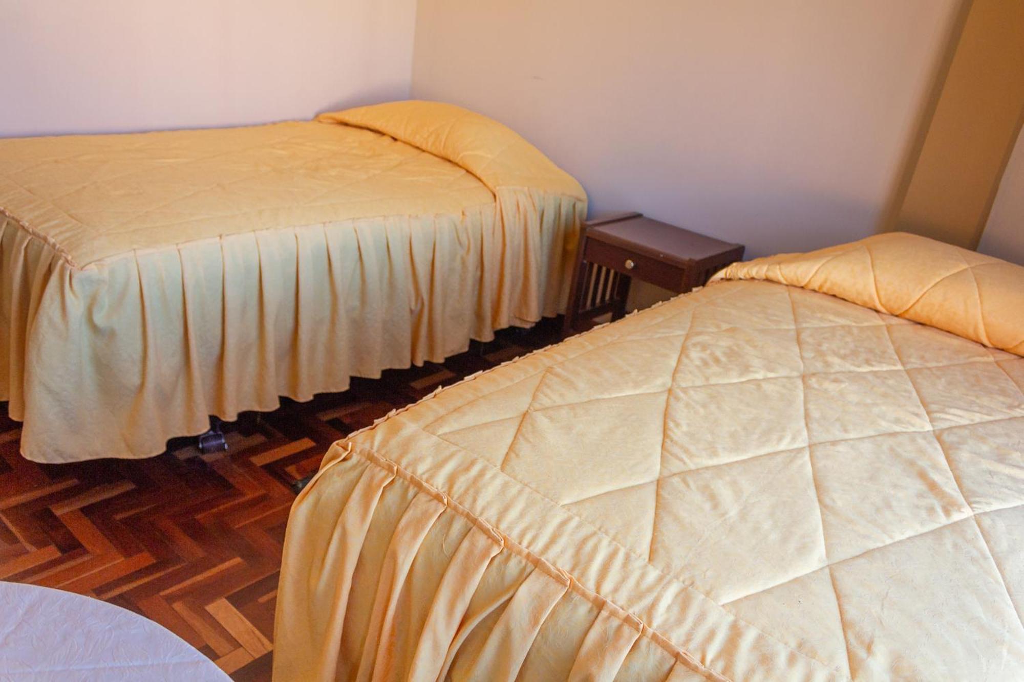 Hostal Sonia Copacabana  Dış mekan fotoğraf