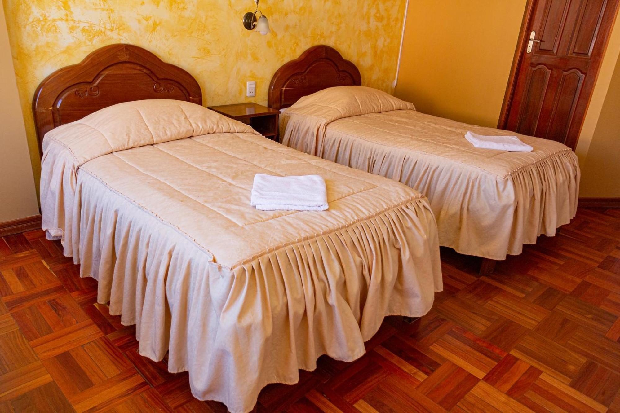 Hostal Sonia Copacabana  Dış mekan fotoğraf